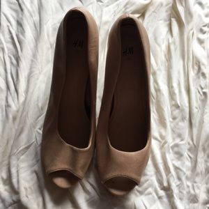 H&M Tan Heels